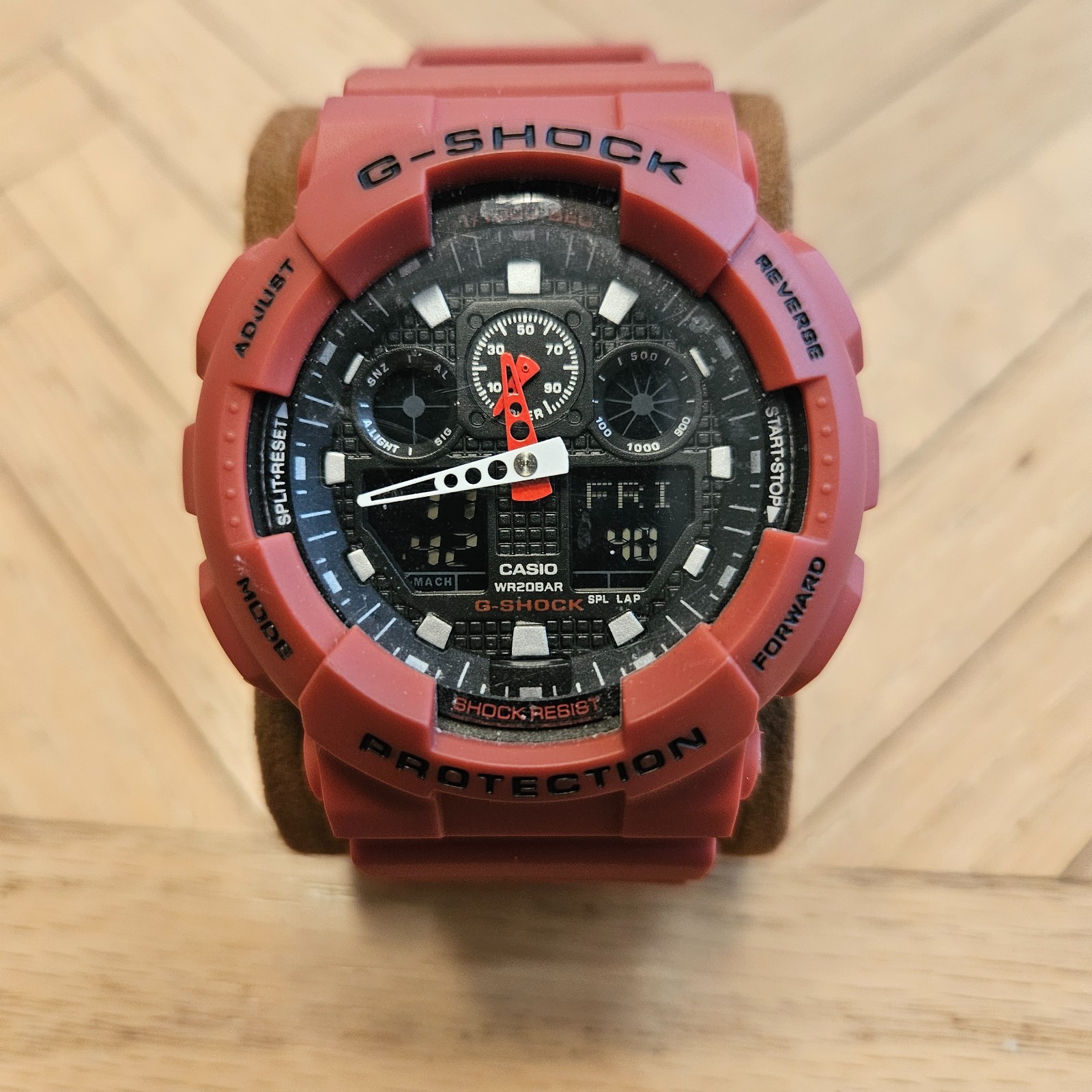Casio G-Shock Men’s Analog-Digital Watch Red Band with White and Red GA-100B-4A