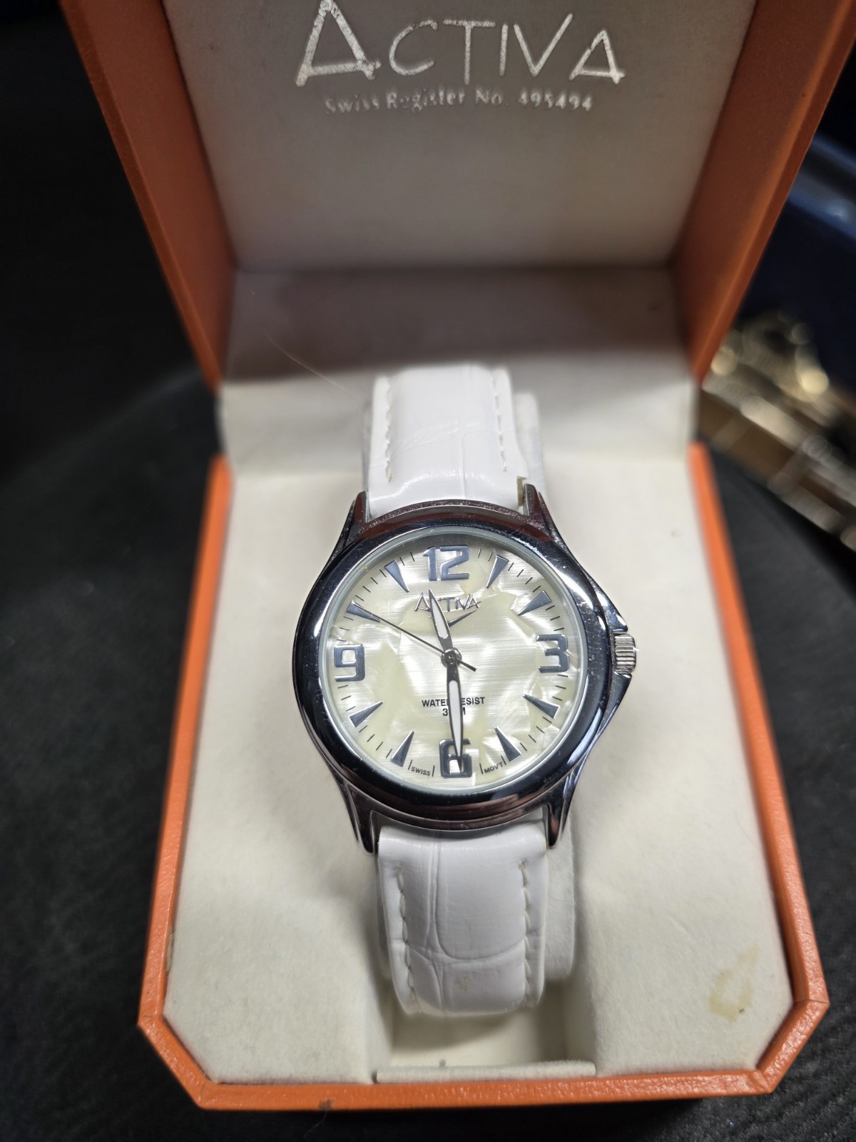 Activa Womans Watch White And Silver, Pearlescent Face Background