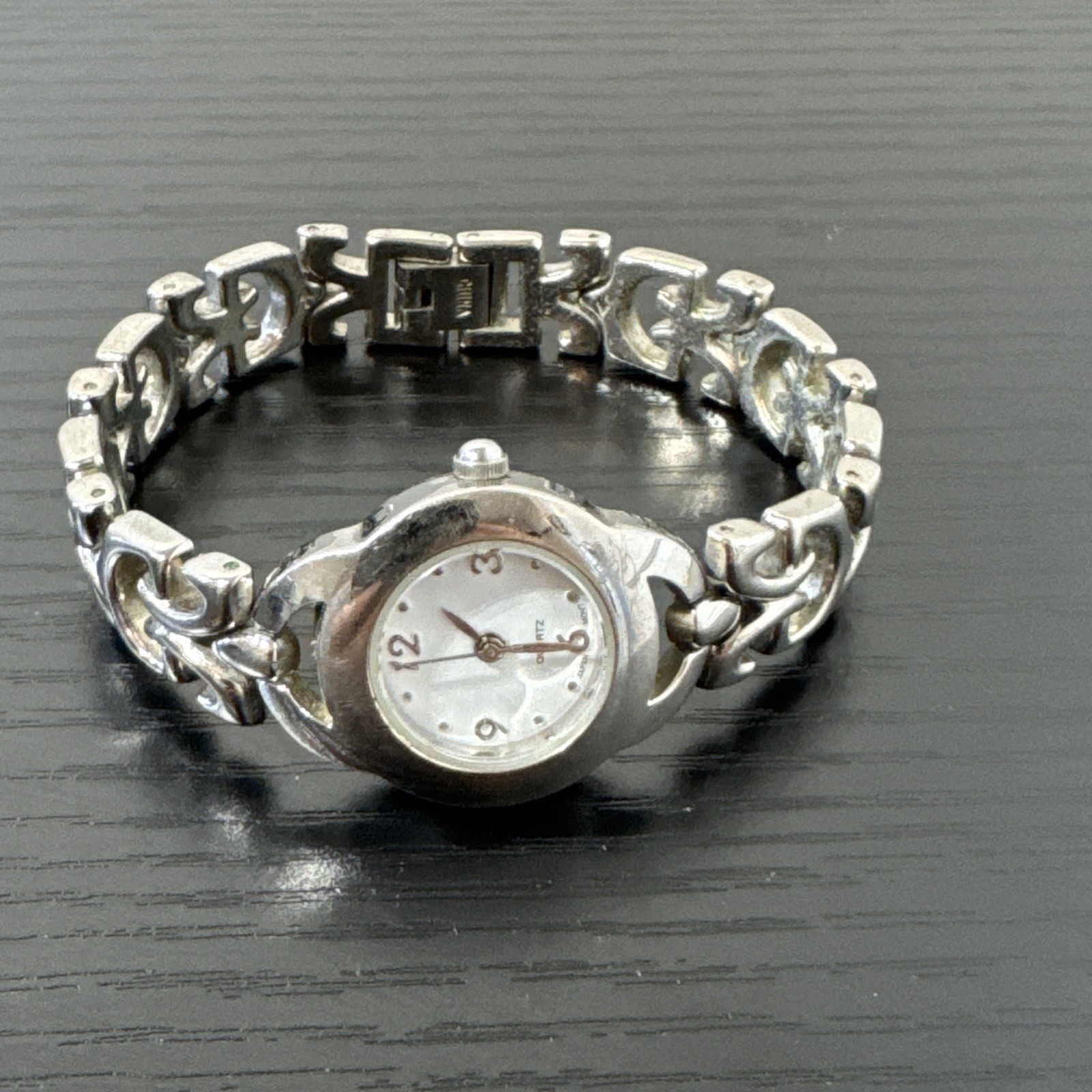 Quartz SR626SW F72631 LADIES Silver Tone BRACELET Watch Needs Battery
