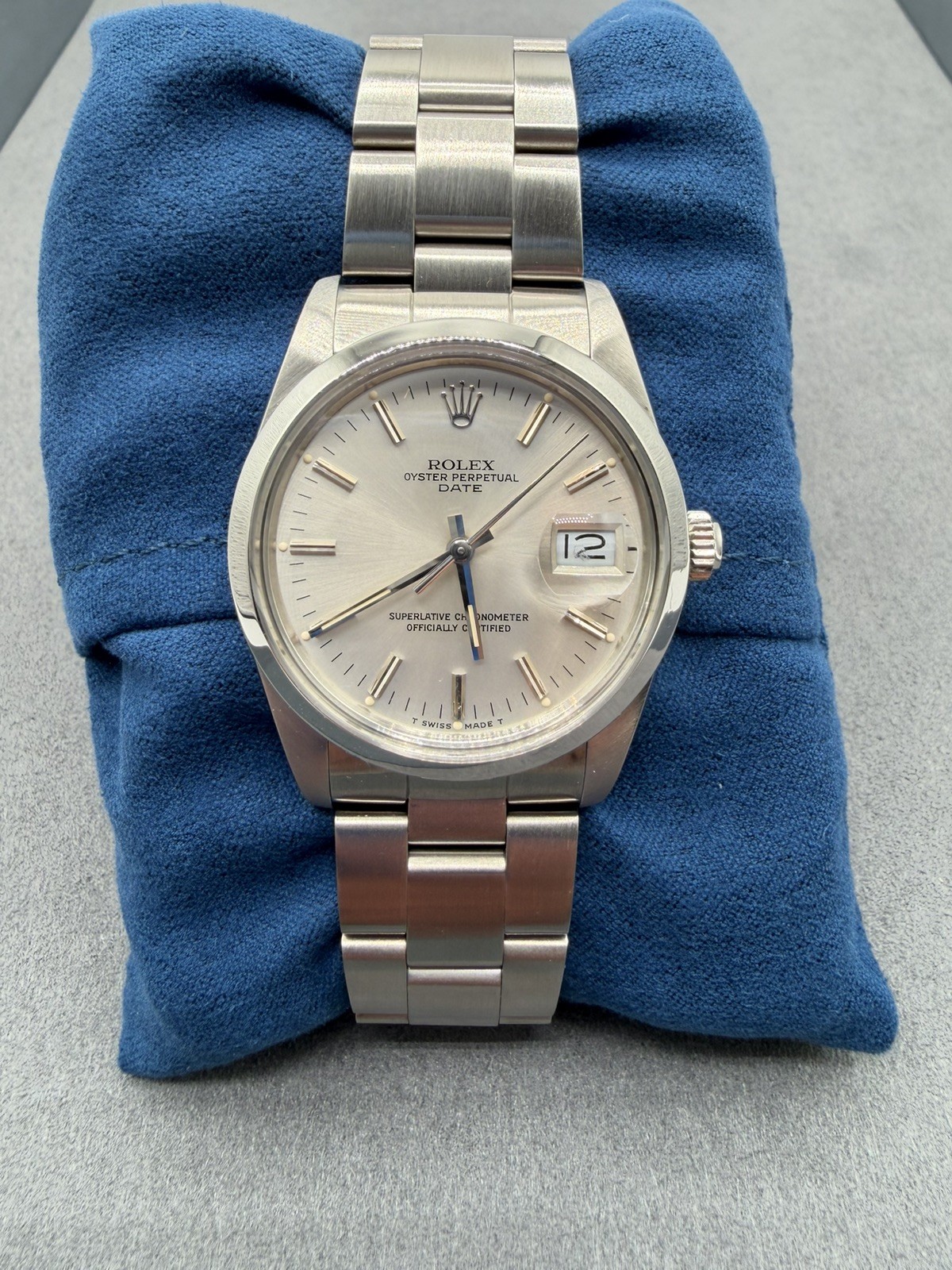Rolex Date 1500 Silver Oyster Bracelet with Silver Bezel with Original Papers