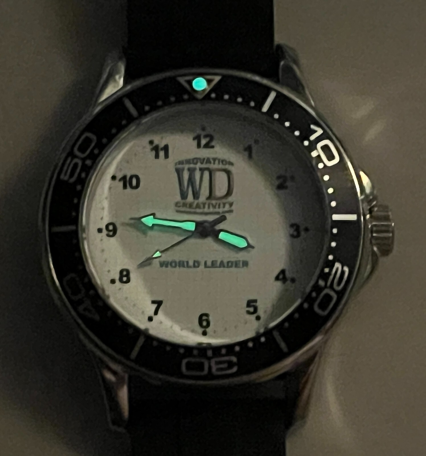 Custom Made Personalize Watch 43mm Case Silicone Black 20mm Band LOGO Design art
