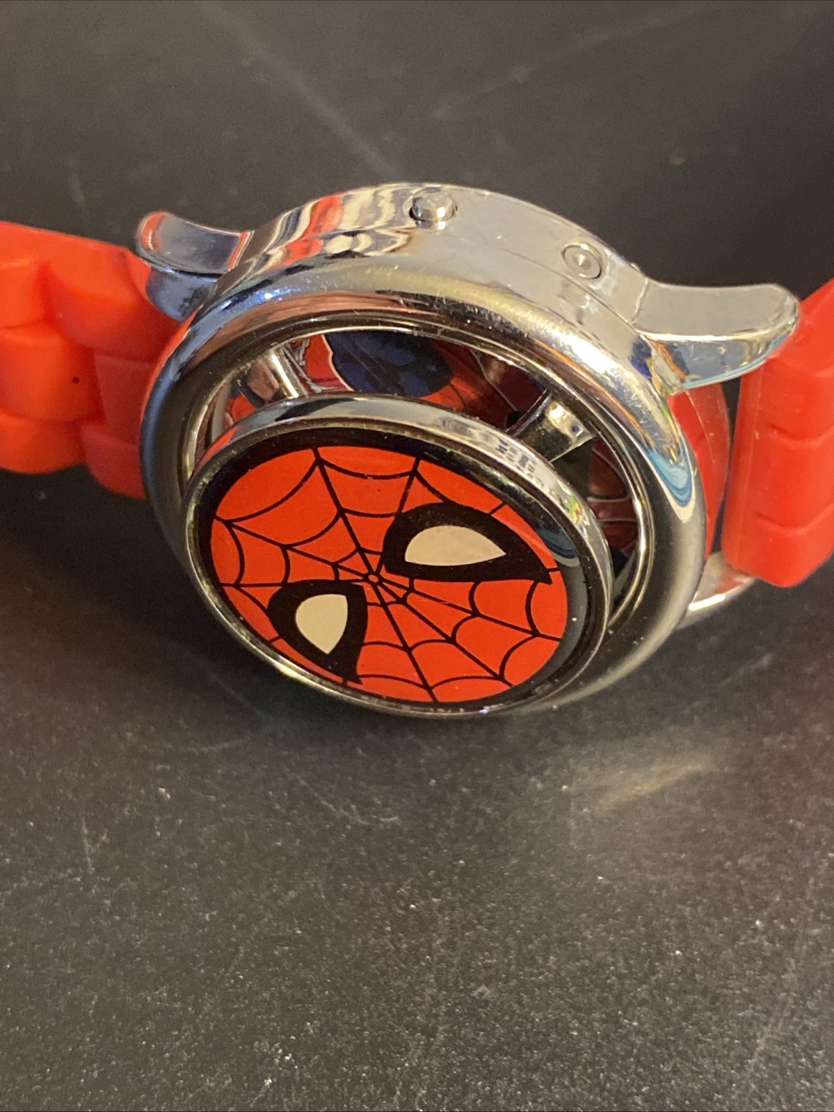 Spiderman Flip Watch – Digital – New Battery – Silver/Red Unisex Kids
