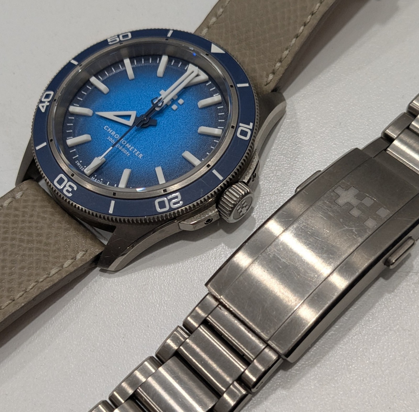 Christopher Ward C60 Trident Lumiere Titanium Men’s Watch C60-41C3H31T0BB0-B0
