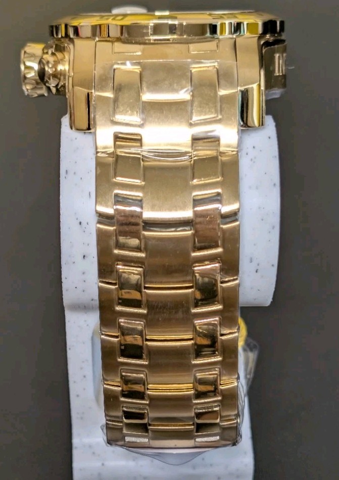 Invicta Pro Diver Scuba Men’s Watch Model 0074 Gold Tone & Champagne Dial 48mm