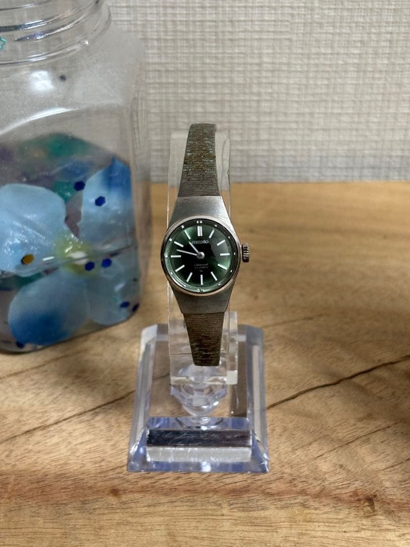 Working condition 1970s SEIKO Special 23 JEWELS manual winding watch