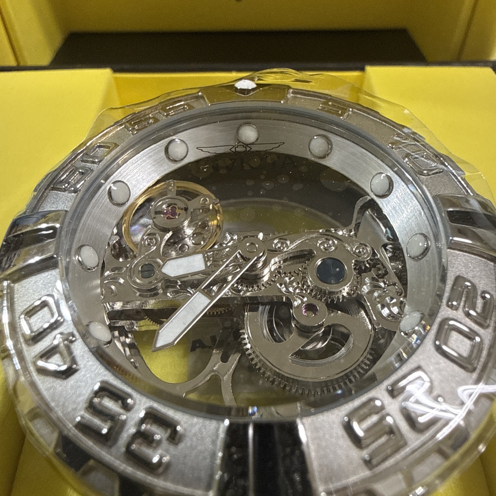 Invictas 47mm Automatic Silver “Subaqua” On SS Band Mens Big Boy Watch #49499