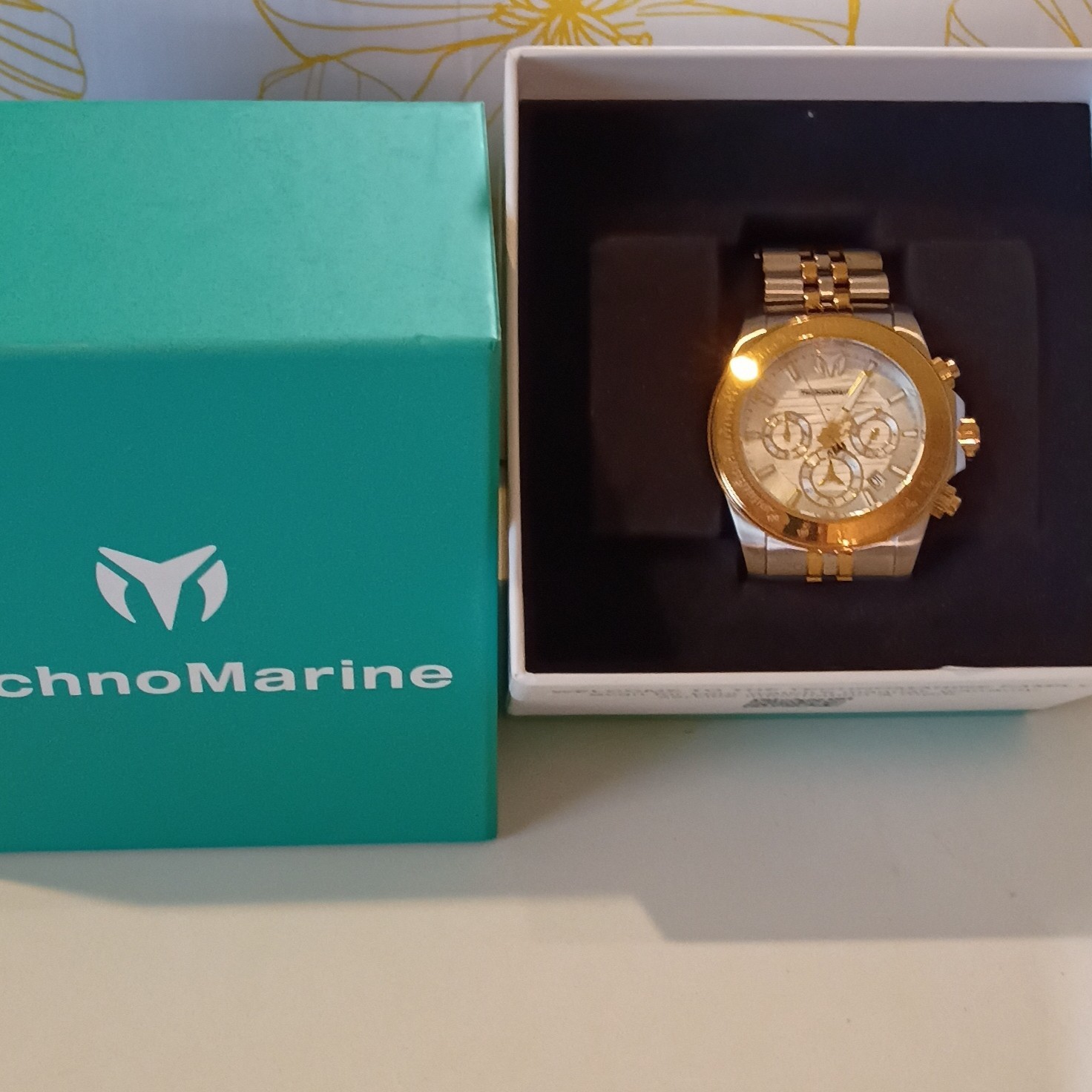TechnoMarine Chronograph Quartz Two-Tone SS 45mm 200m Silver Dial w/ Box