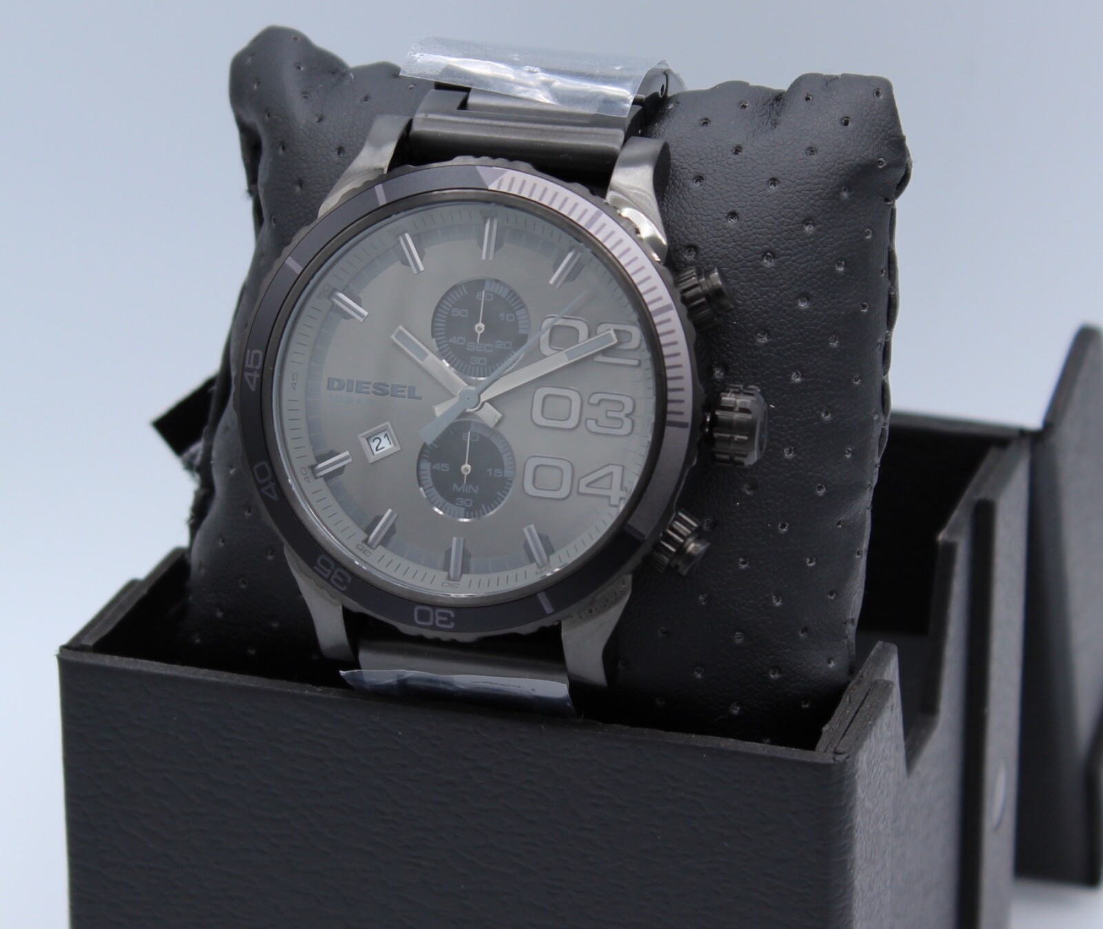 NEW AUTHENTIC DIESEL DOUBLE DOWN 48 GUNMETAL GREY SMOKE MEN’S DZ4314 WATCH