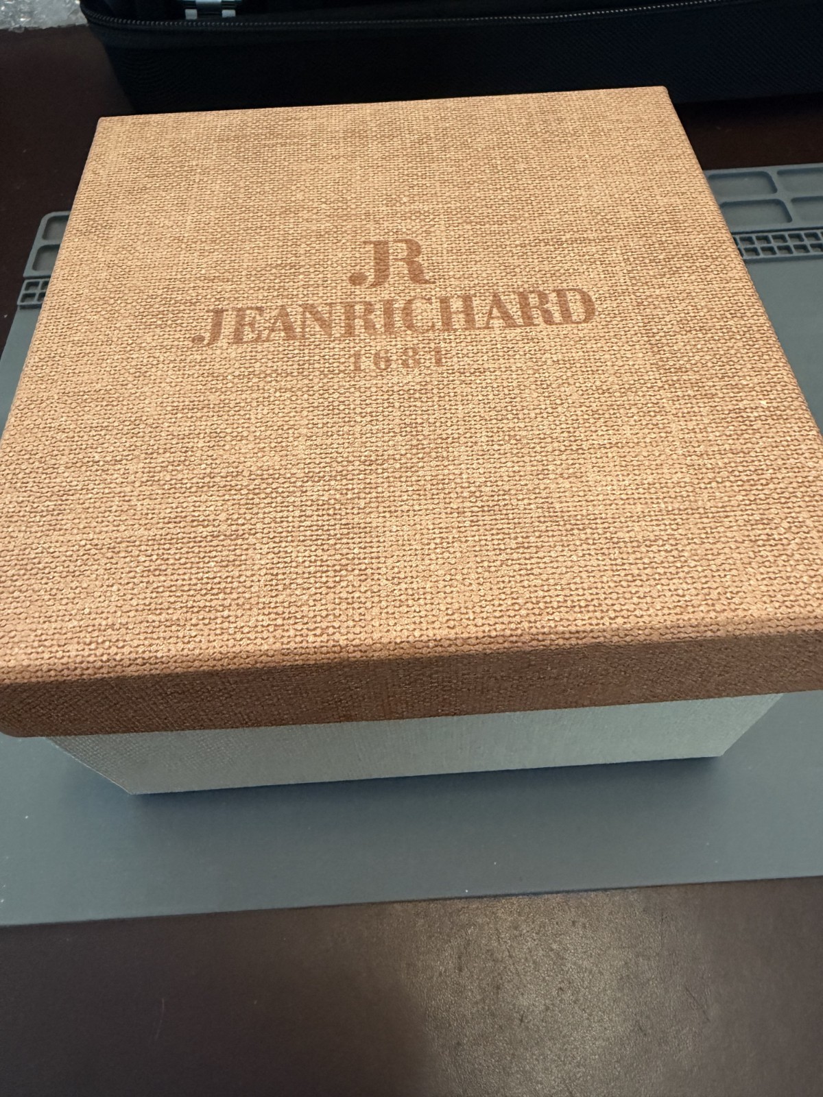 JeanRichard 1681 Central Second Black DLC – 60320-11-652-HB6A