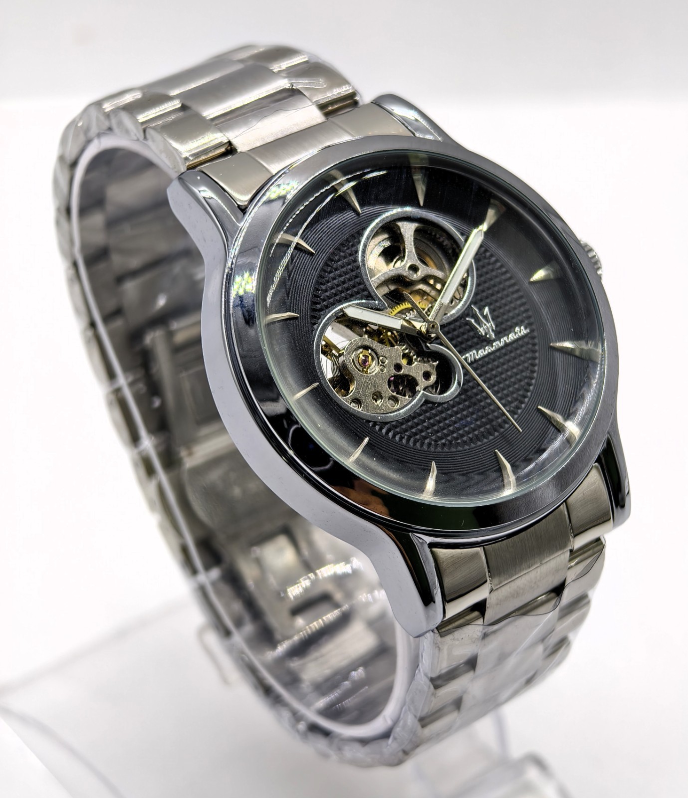 Fantastic Maserati Automatic Black Dial Silver Band Analog Men’s Wrist Watch