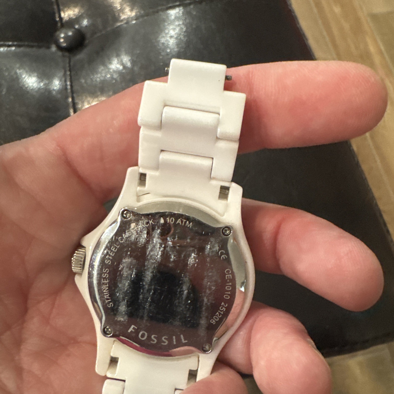 Fossil Riley CE1010 White Ceramic Chronograph Crystal Watch For Parts/Repair