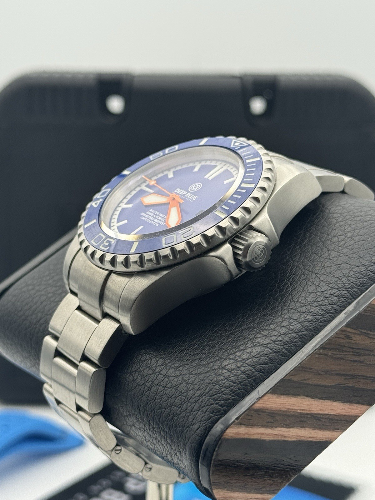 DEEP BLUE MASTER 2000 “10 YEAR ANNIVERSARY” 46MM BLUE DIAL! 2000M DIVER!