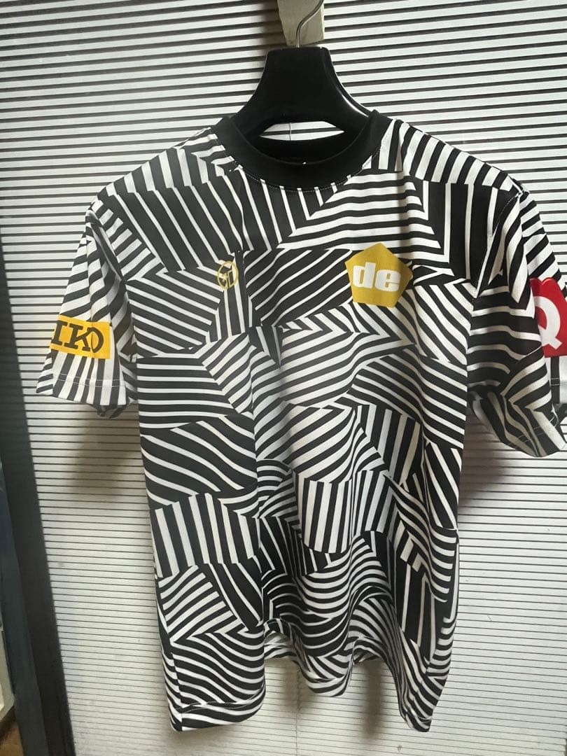 Fuji Q Citizen Geometric Short Sleeve Sports T Shirt