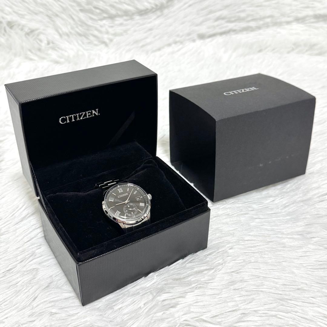 Excellent Condition Working CITIZEN COLLECTION Eco Drive Watch
