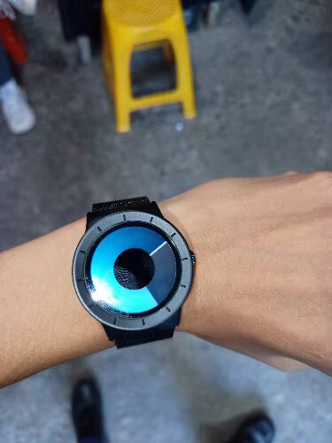 Numberless Watch – Liquid Blue Display – Fathers Day Gift Novelty Unique Unisex