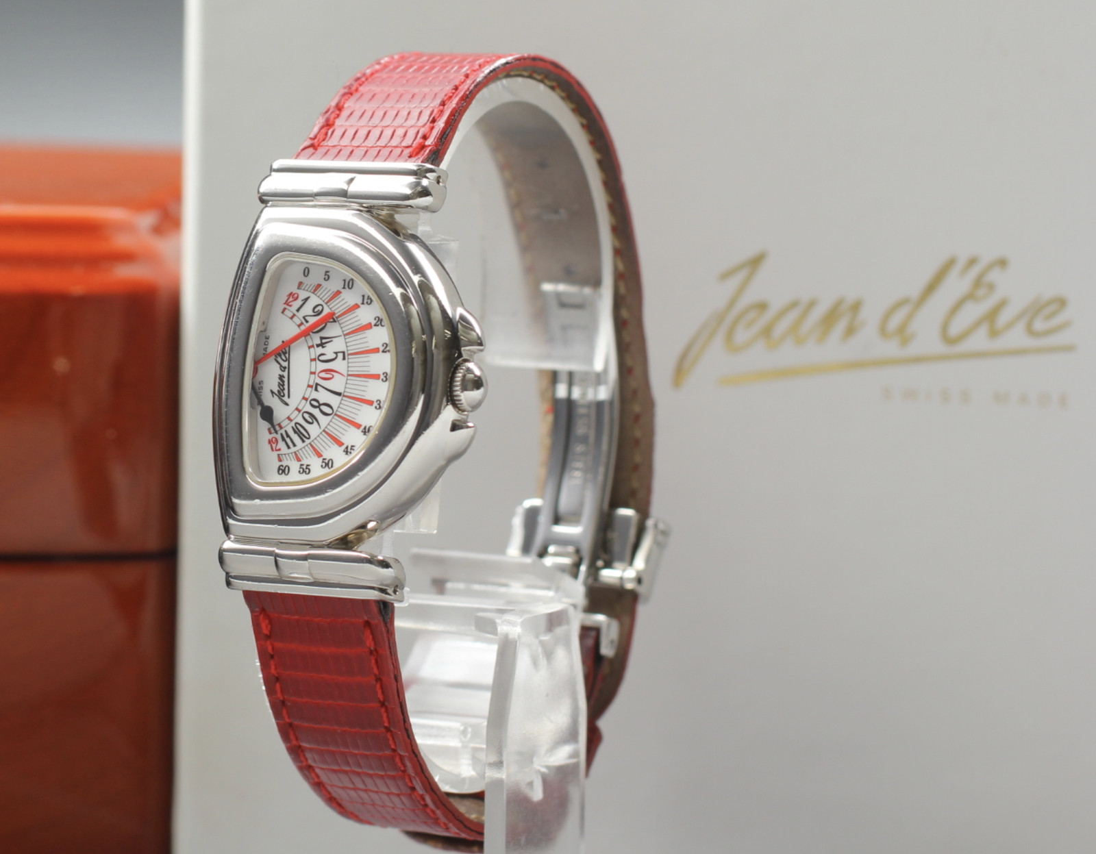 Jean d’eve Sectora Gold 24mm Silver Red Women’s Quartz Watch JAPAN [w /Box]