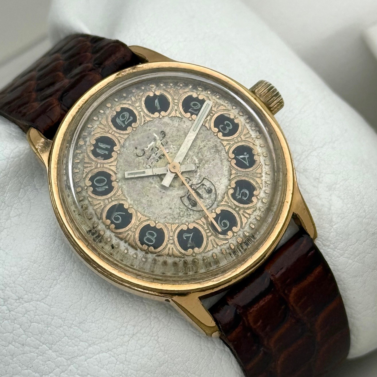 Vintage Wilson De Luxe Arabic Script Dial Sub-Second Manual Mens Watch
