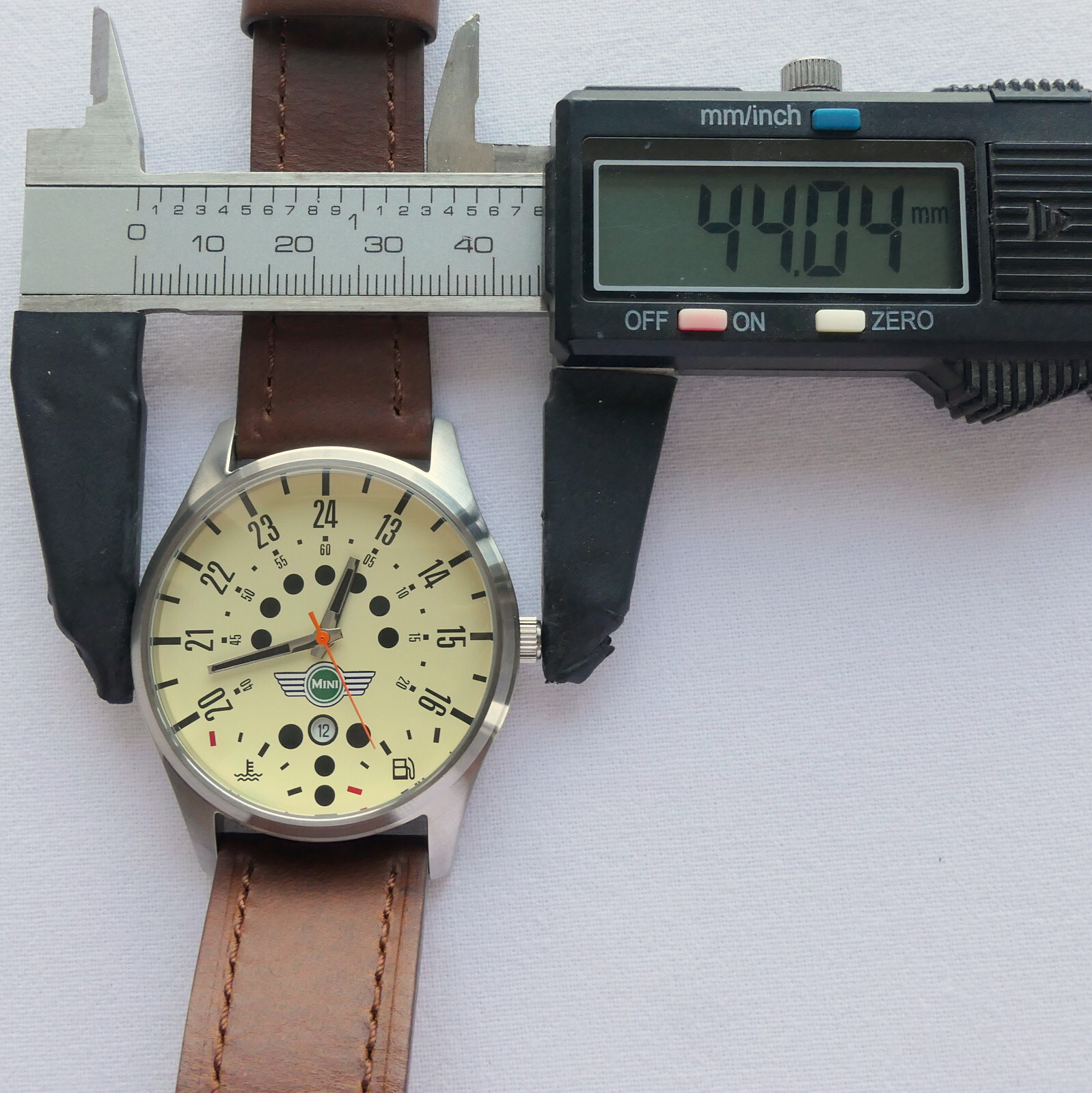 Mini John S Cooper Works JCW Speedometer Racing Classic Retro Sport Design Watch