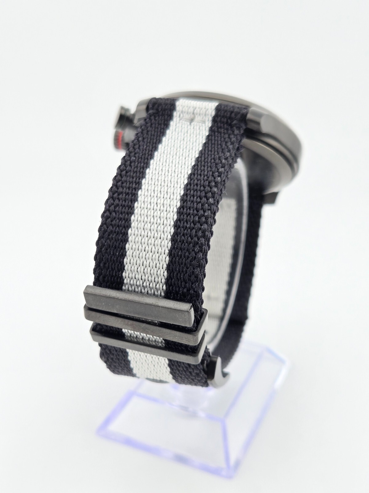 Gucci Men’s G-Timeless Black Dial Two Tone Watch – YA126244A ($1390 MSRP)