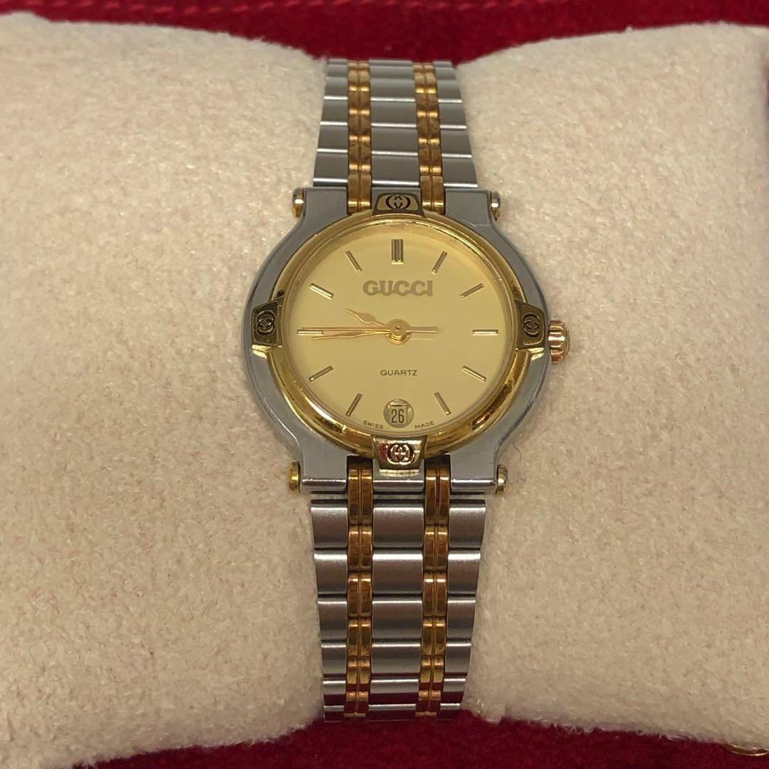 GUCCI 9000L WHITE SILVER DATE VINTAGE SWISS MADE WATCH Fast Shipping Japan Used