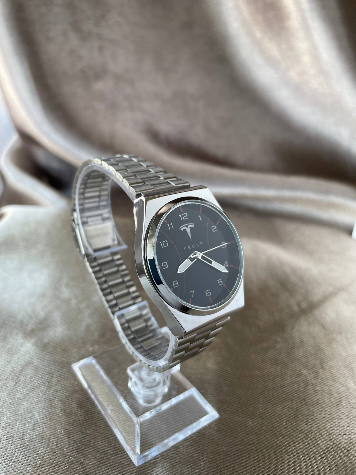 Tesla, handmade watch, quartz movement, Tesla