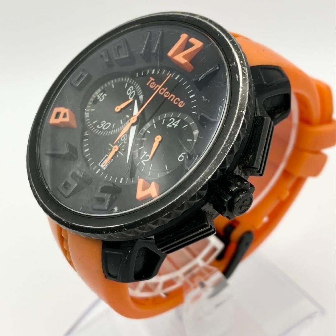Tendence Gulliver Round Chronograph Black Watch Japan Quartz 068681