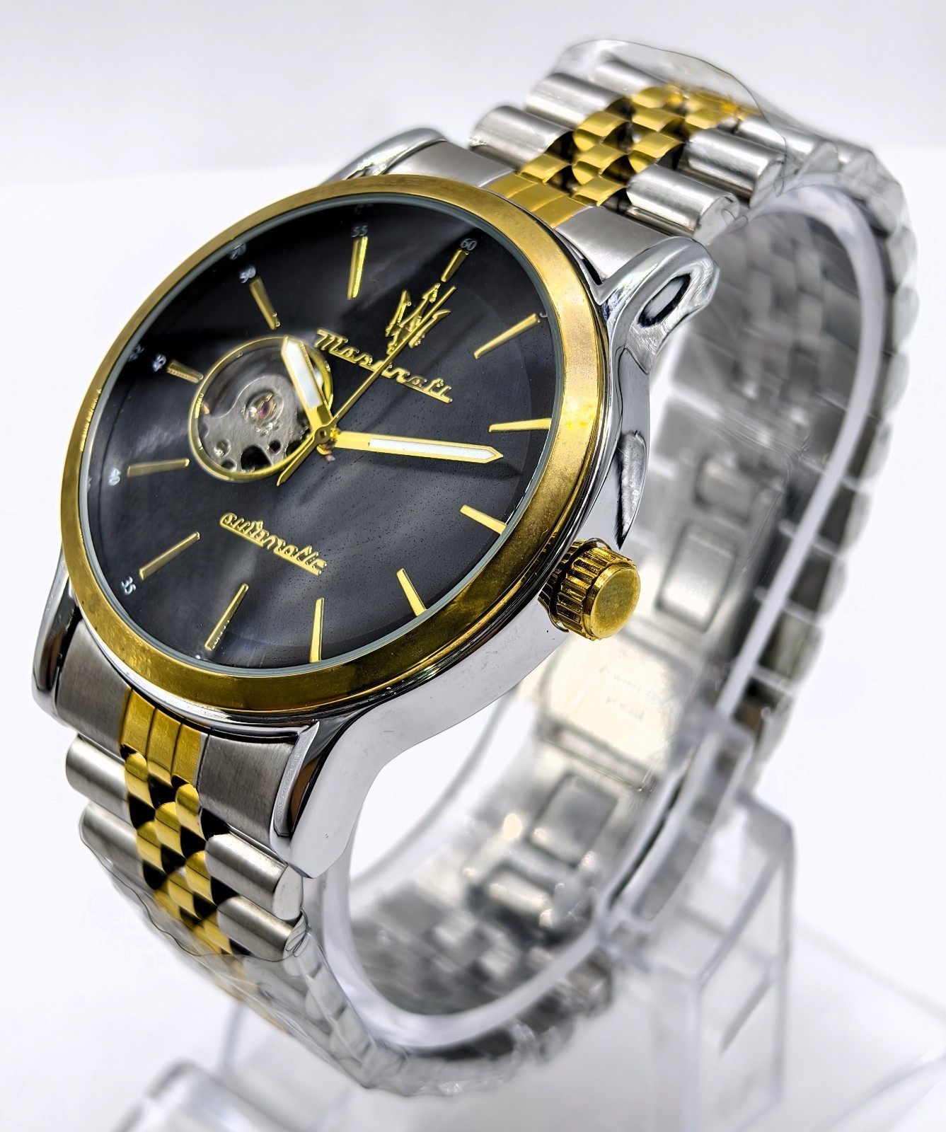 Amazing Maserati Automatic Black Dial Dual Tone Band Analog Men’s Wrist Watch
