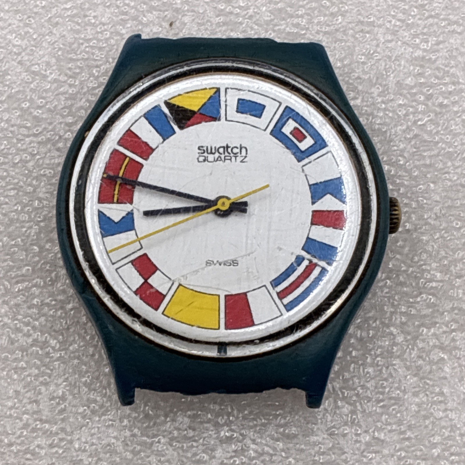 Vintage SWATCH 12 Flags Watch, Working , NO BAND 5171-P