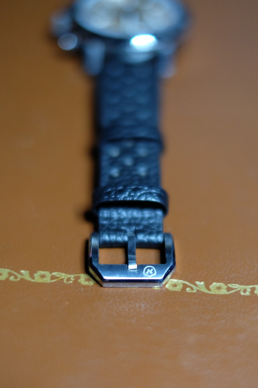 Nivada Grenchen Chronoking Mecaquartz Salmon Watch
