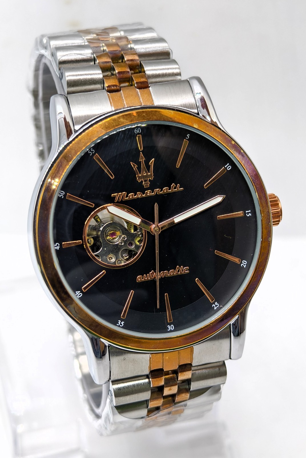 Amazing Maserati Automatic Black Dial Dual Tone Band Analog Men’s Wrist Watch
