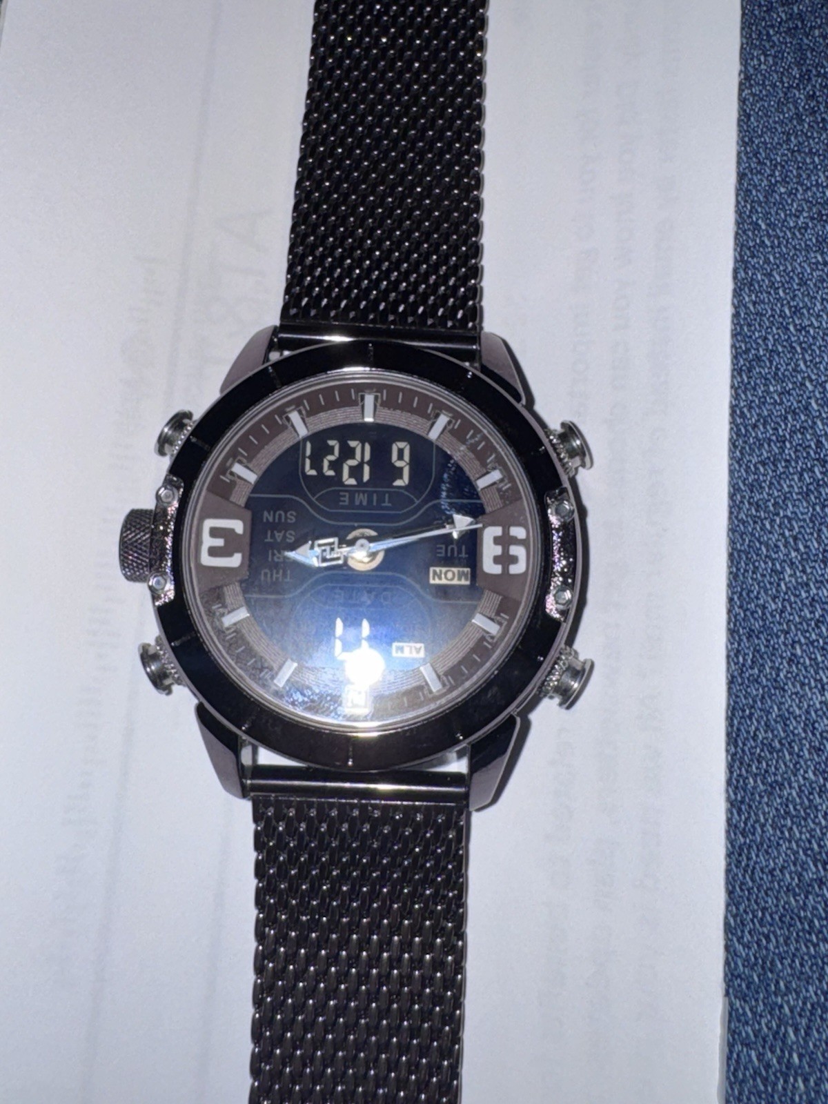 NAVIFORCE NF9153 MULTI-FUNCTION STAINLESS STEEL MESH DIGITAL/ANALOG WATCH BLKNEW
