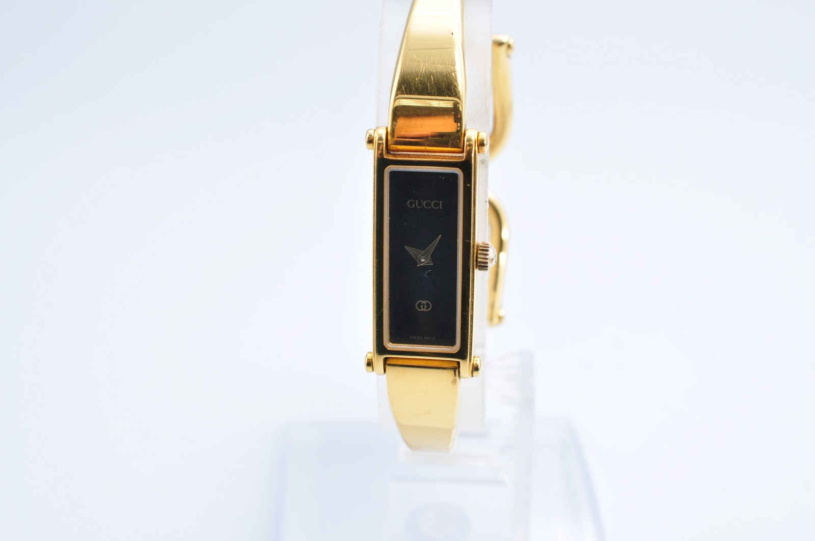 GUCCI 1500L Bangle Quartz Analog Square Gold Black Watch w-11182