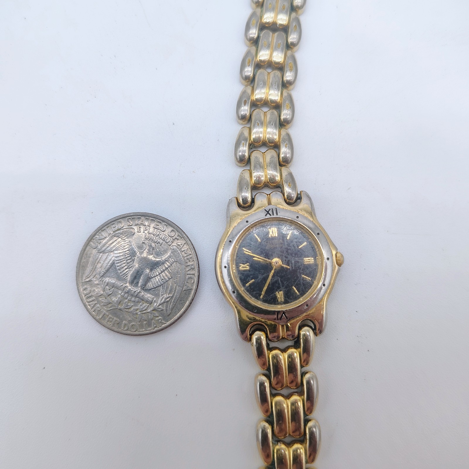 citizen elegance ladies watch, Plain Black Face Two Tone NEW BATTERY