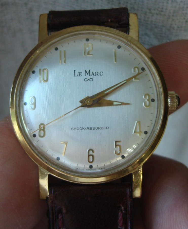 Le Marc by Benrus Shock-Absorber Linen Dial ETA 2373 17 Jewels Swiss wristwatch