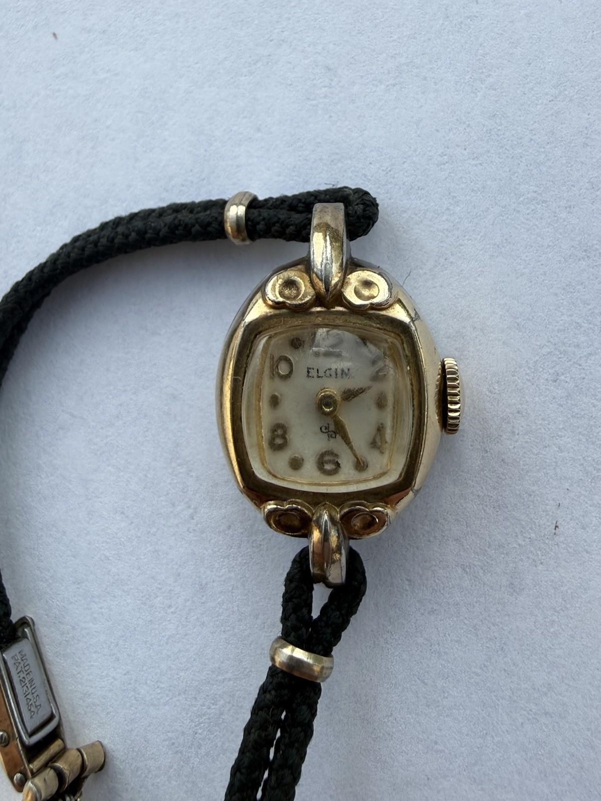 Elgin Vintage Manual Mechanical Oval Watch White Dial Black Cord