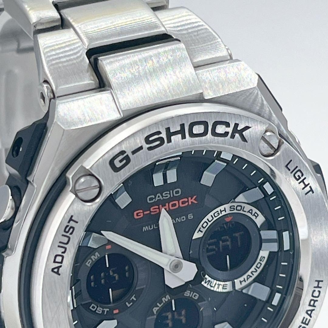 Slightly Damaged but in Good Condition G-Shock GST W110D Tough Solar Men’s wrist