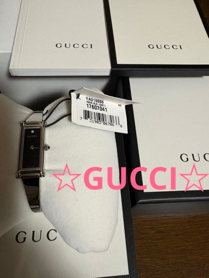 GUCCI 1500L YA015555 Black Dial Diamond Accent Watch