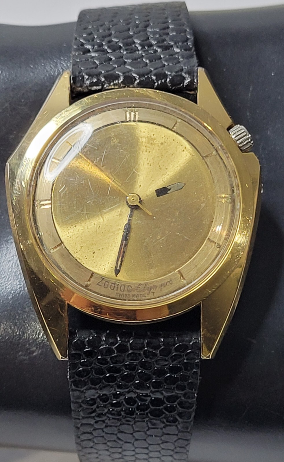 Rare Zodiac Olympos Mystery Dial 17 Jewels Swiss Automatic Men’s Watch