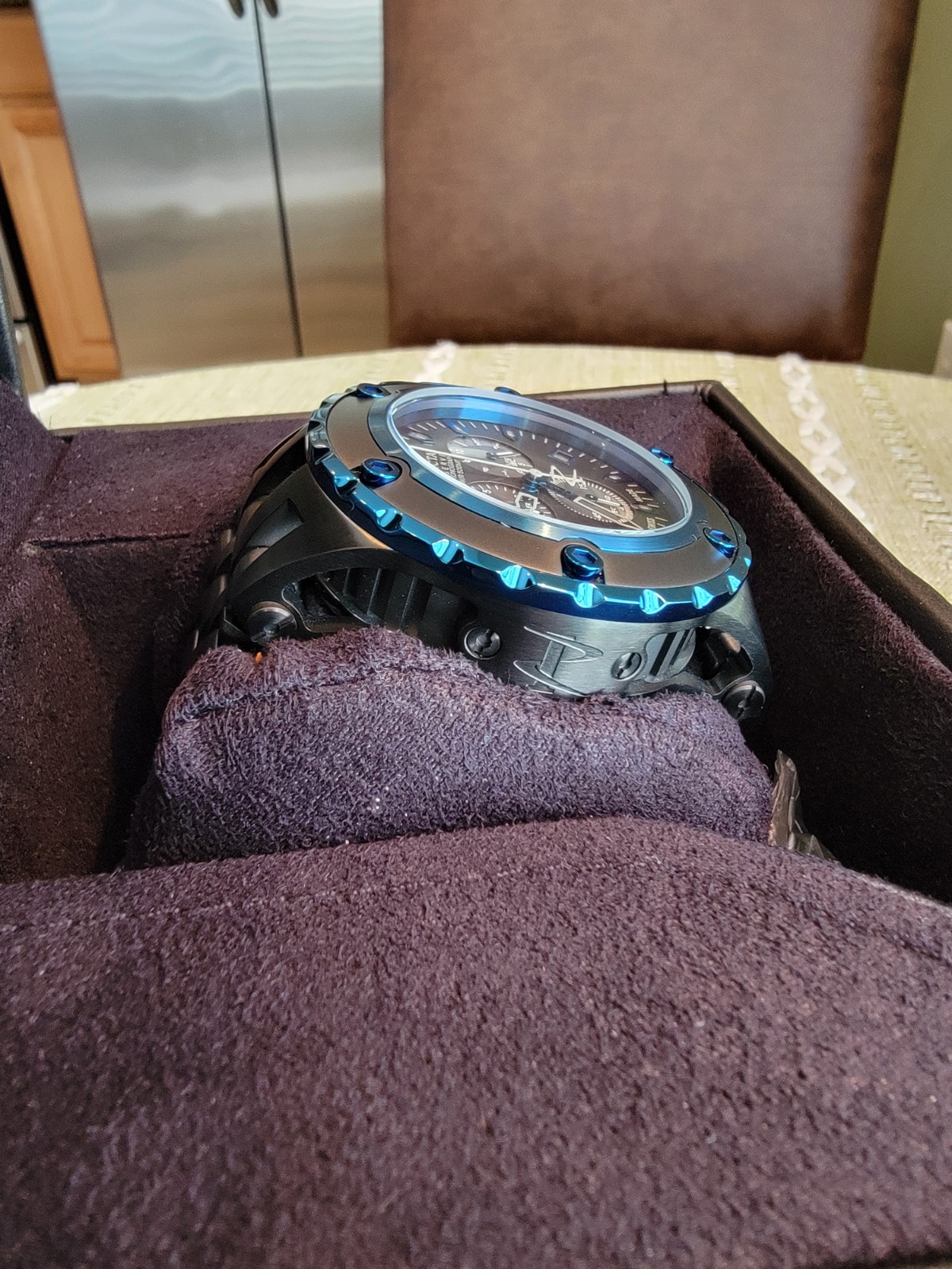 Invicta Reserve Collection Subaqua Model #15096 Swiss Made Flame Fusion Crystal