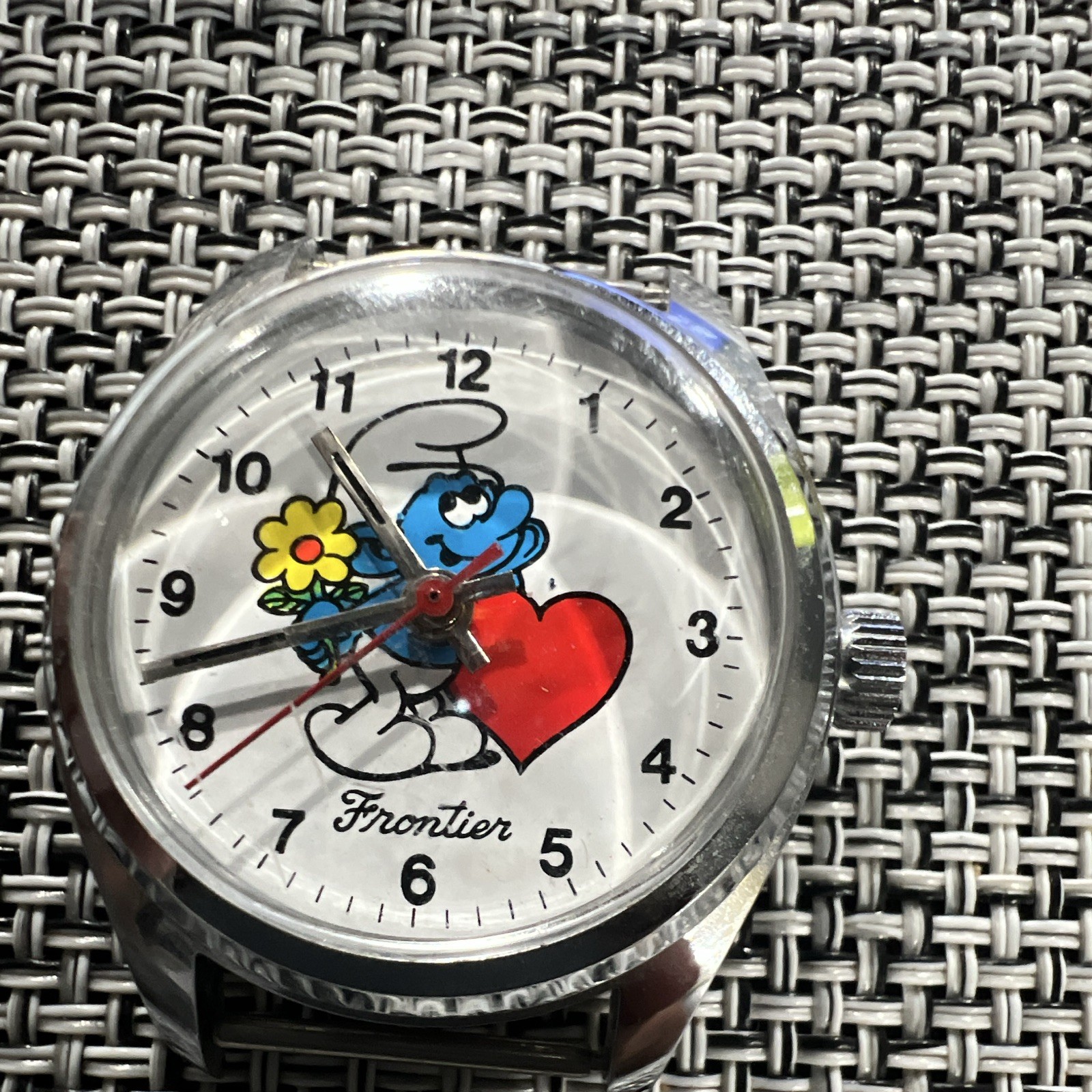 Frontier Smurf Quartz Analog Wristwatch Silver Bracelet Cartoon Dial