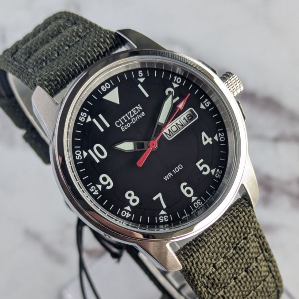 OH Completed Working CITIZEN Eco Drive BM8180 03E Solar Black Dial Military Canv