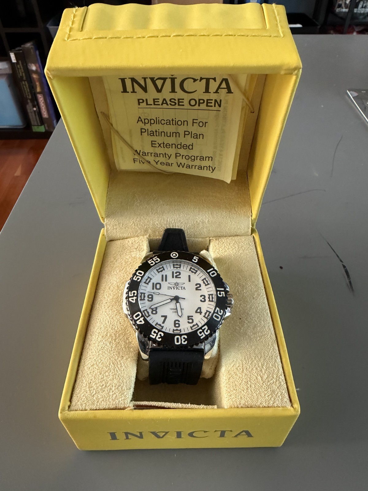 Invicta Specialty Model 1101 Men’s 48mm Quartz Watch White Dial Blk Rubber Strap
