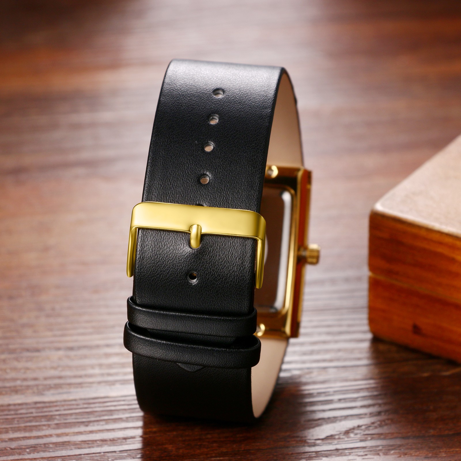 Leather Strap Square Analog Quartz Watch Japanese Movement Business Casual 3ATM