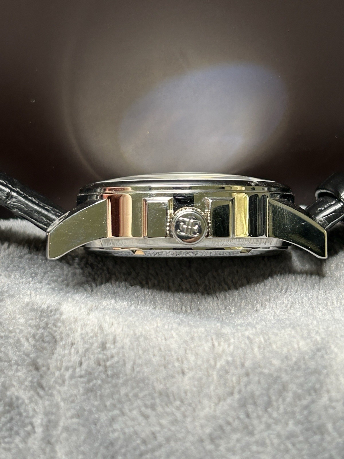 Thomas Earnshaw Earnshaw 1805 Automatic Silver Dial Black Leather Strap 50m