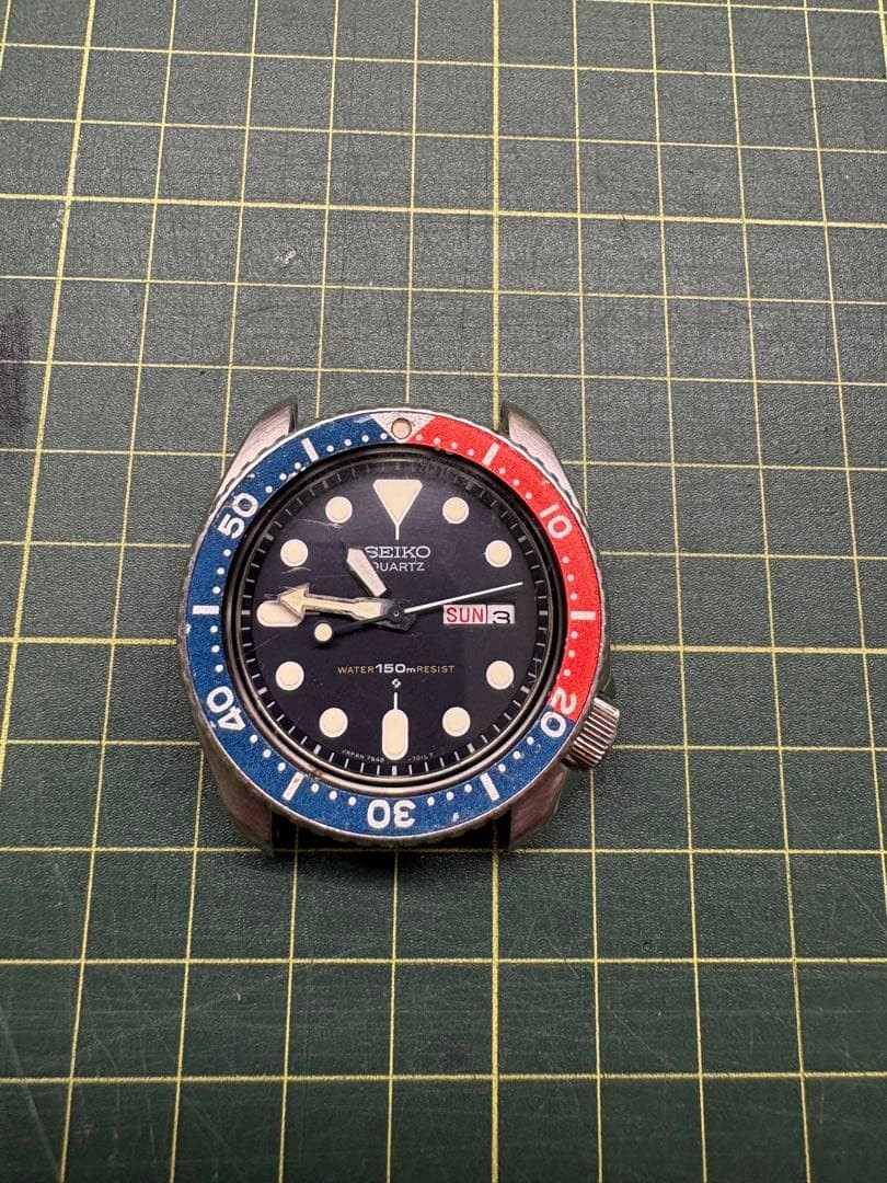 SEIKO 7548-700B Diver Quartz Watch 1983