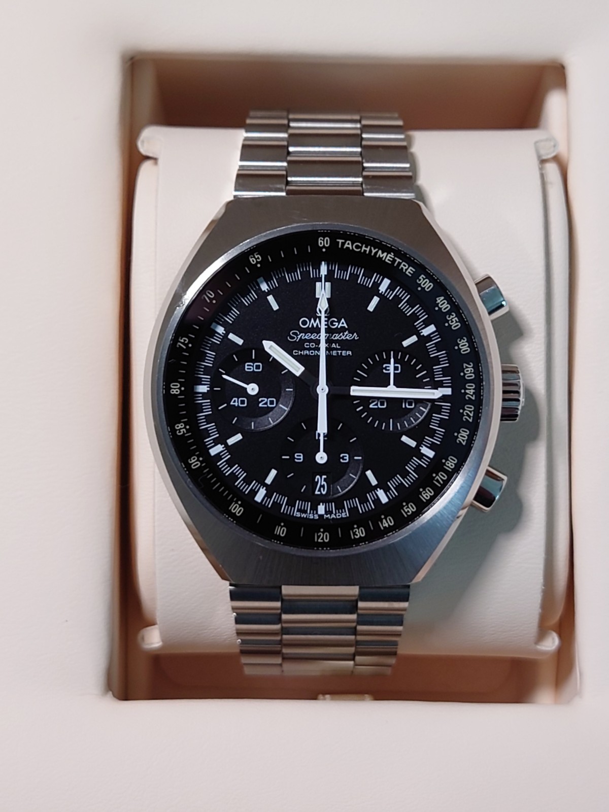 Omega Speedmaster Mark II | Ref 32710435001001 | Calibre 3330 | Box and Papers