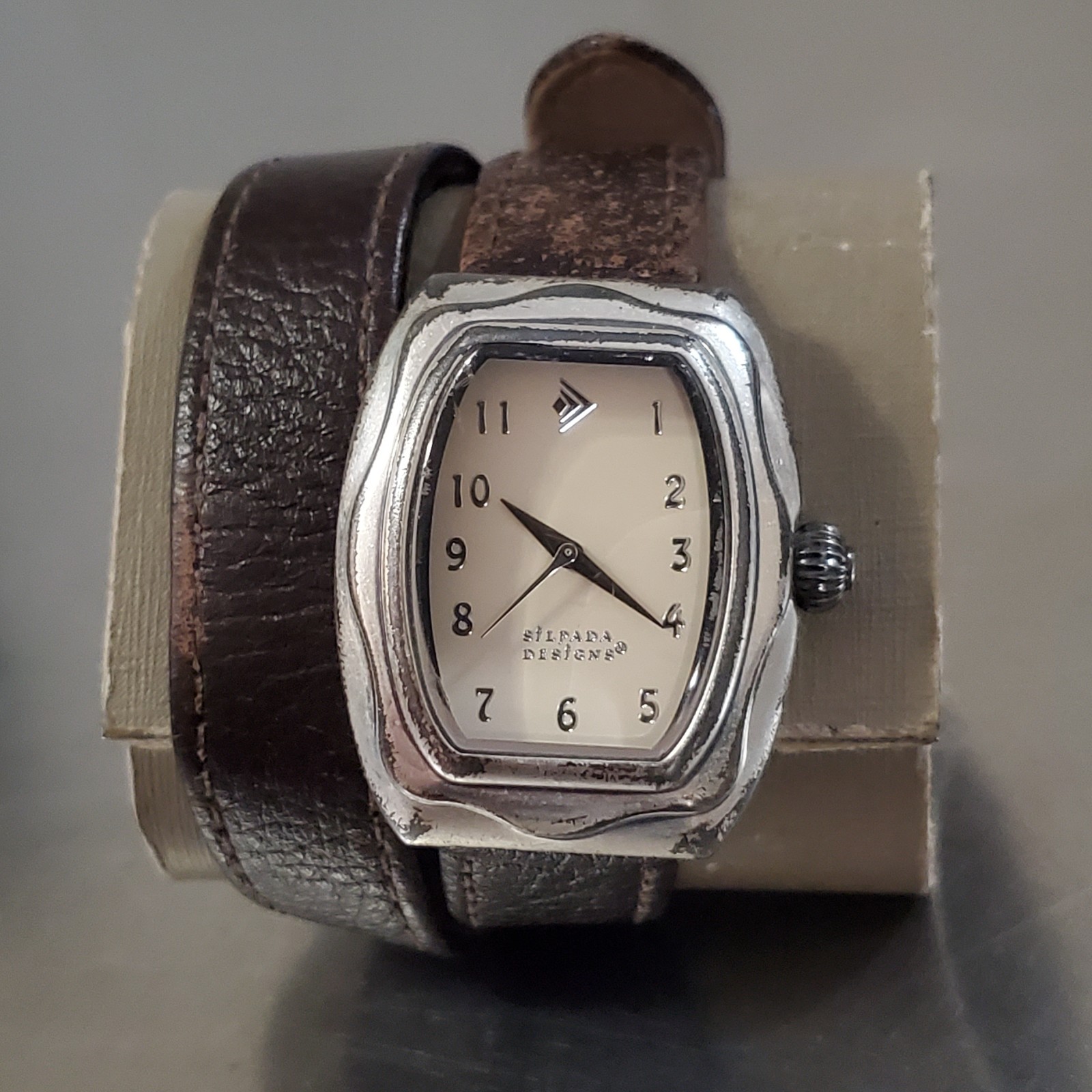 SILPADA DESIGNS Watch Women’s Vintage Analog Brown Leather Wrap-Around Band 30mm