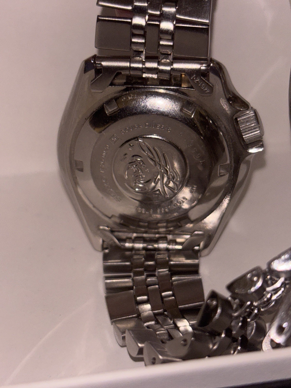 精工 SKX007K – 黑色表盘/不锈钢手链