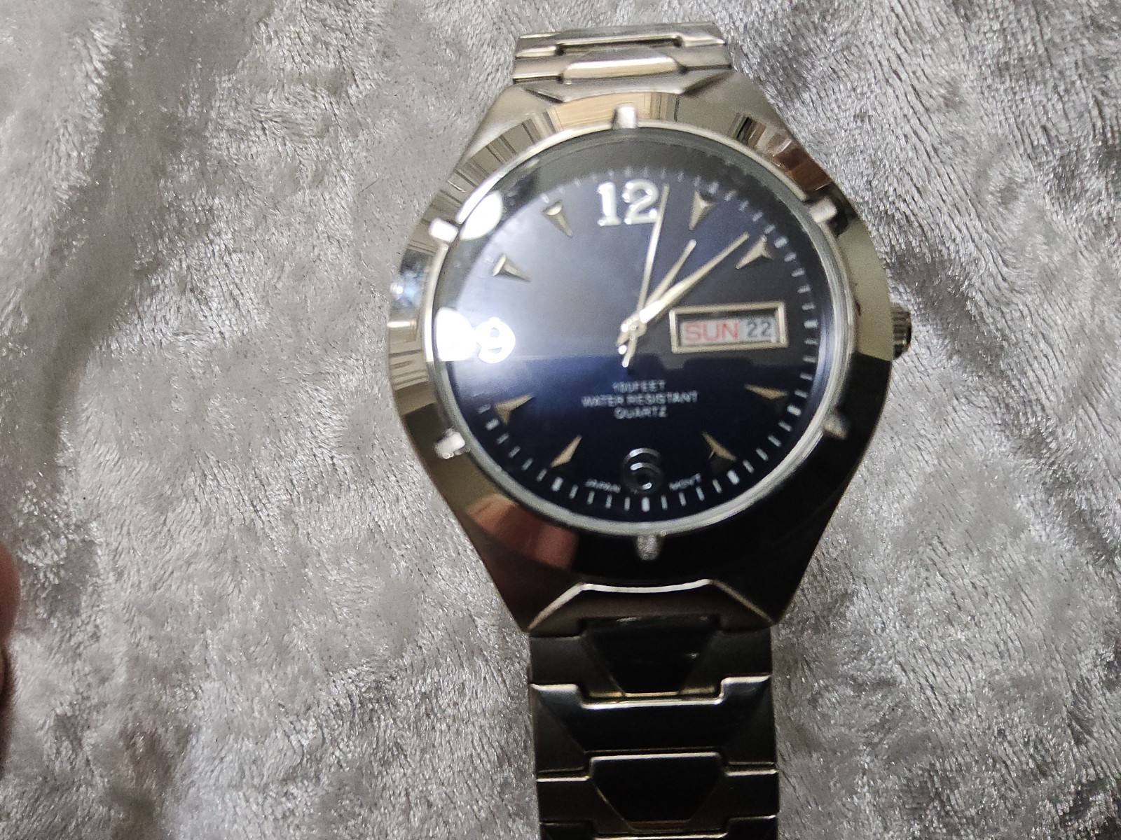 Silver Puritan Quartz 100 Feet Water Resistant Date Window Blue Watch