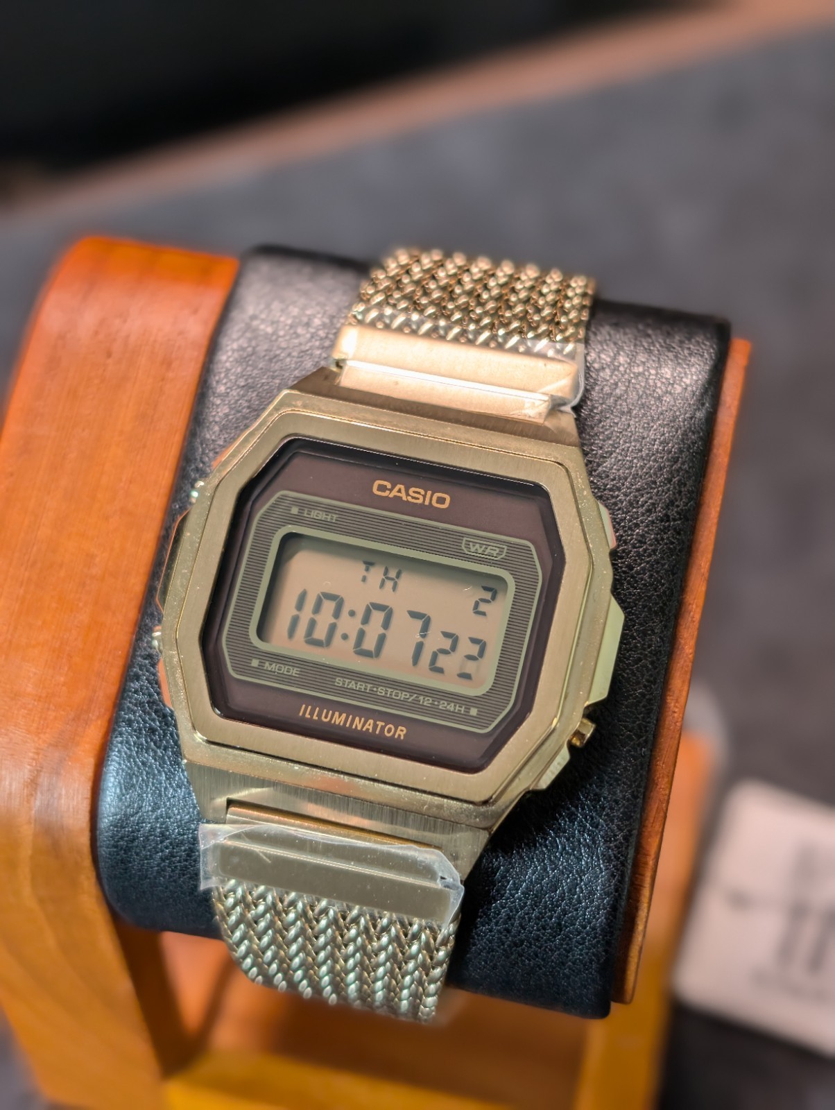 Casio A1000MGA-5 39.6mm Gold Stainless Steel Case Vintage Premium Digital